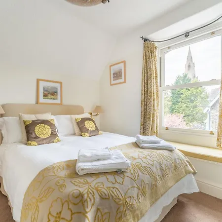 Tatil Evi 7 Bed In Ambleside Oc-Lr053 *